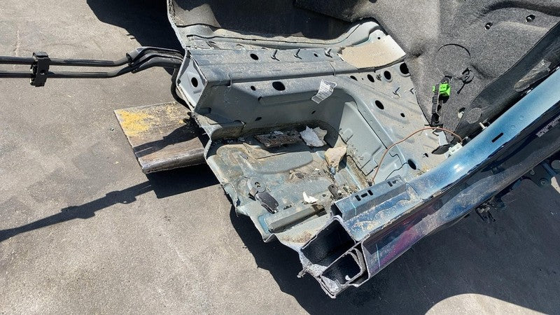 ⭕ 2024 Porsche Cayenne Front Left & Right Frame Horn Structural Cut Out Assembly