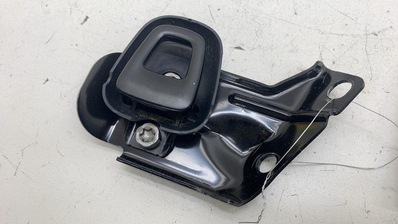 ⭕ 16-20 Tesla Model X Rear Left Trunk Liftgate Floor Tie Down Hook 106