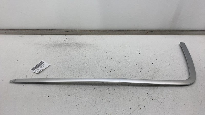 PT00050378 2022 2023 2024 Rivian R1S Rear Passenger Right Upper Roof Molding Trim Chrome RH