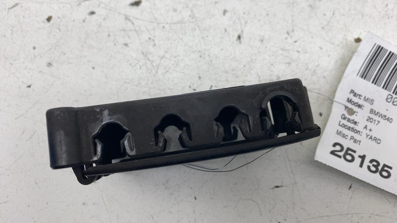 ⭕ 17-19 BMW 540i Rear Right Wiring Harness Cable Connector Bracket 611