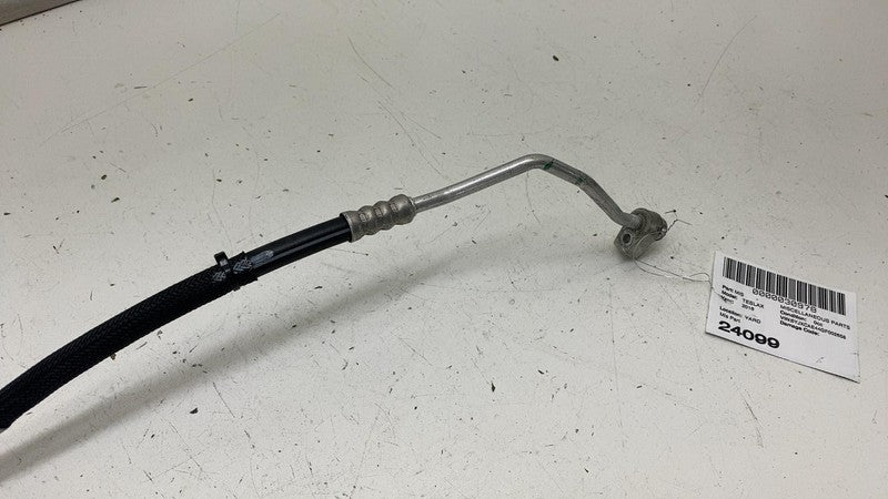 ⭕ 2016-2020 Tesla Model X A/C Line Liquid Suction to Right Hand Rocker