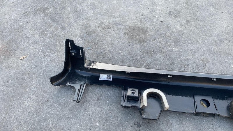 2021-2024 Tesla Model X Passenger Skirt Rocker Molding Sill Panel Cove