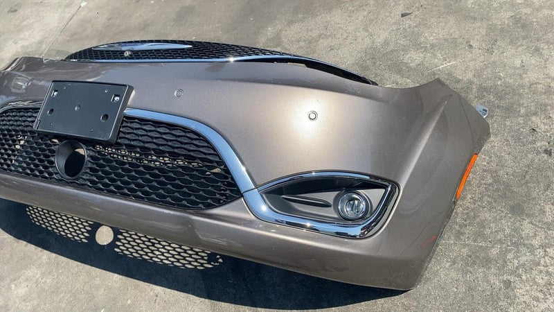 ⭕ 2017-2020 Chrysler Pacifica Front Bumper Cover w/ Fog Light & PDC Gold - PTE