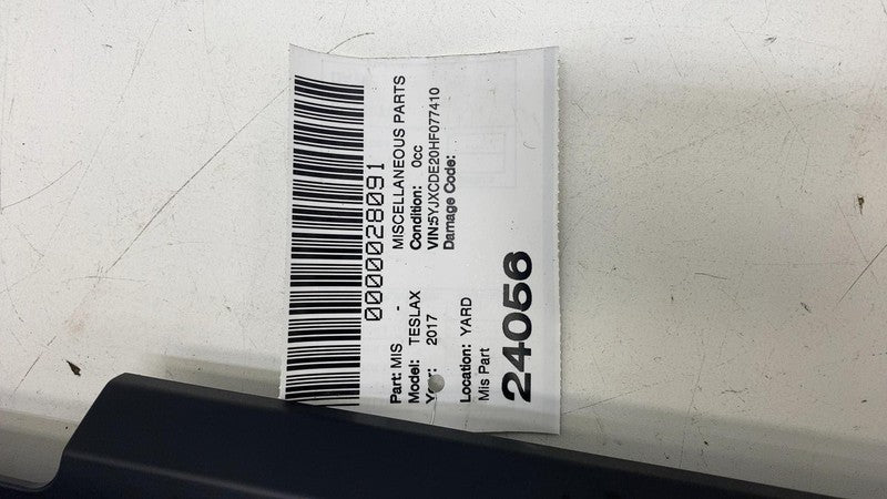 ⭕ 2016-2018 Tesla Model X Driver Side Spine Plastic Racetrack Trim Pan