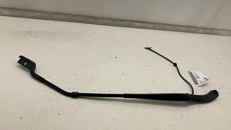 ⭕ 2020-2023 Tesla Model Y Front Passenger Side Windshield Wiper Arm Ri
