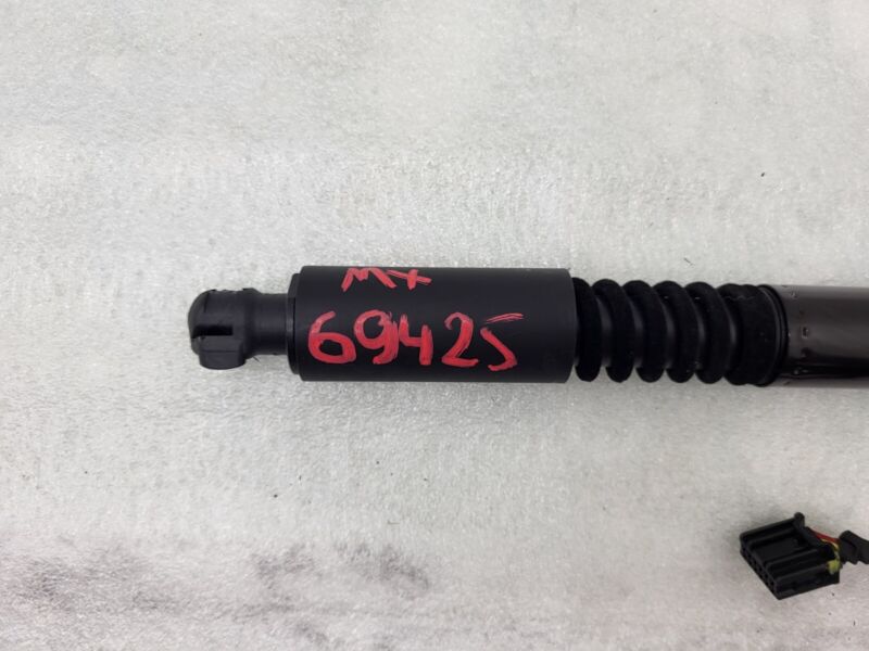 106344100C ⭕16-23 Model X Rear Left/Right Secondary Falcon Door Lift Gas Strut 1063441-00-C