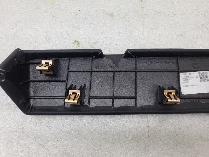⭕ 16-20 Model S Instrument Panel Lower Glove Box Compartment Trim 1002