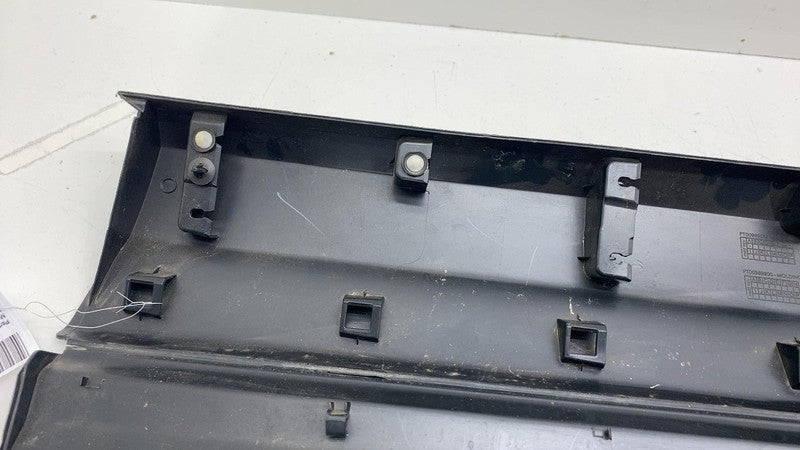 PT00989598 ⭕ 2022-2025 Rivian R1S Front Left Lower Molding Cladding Trim Panel PT00989598