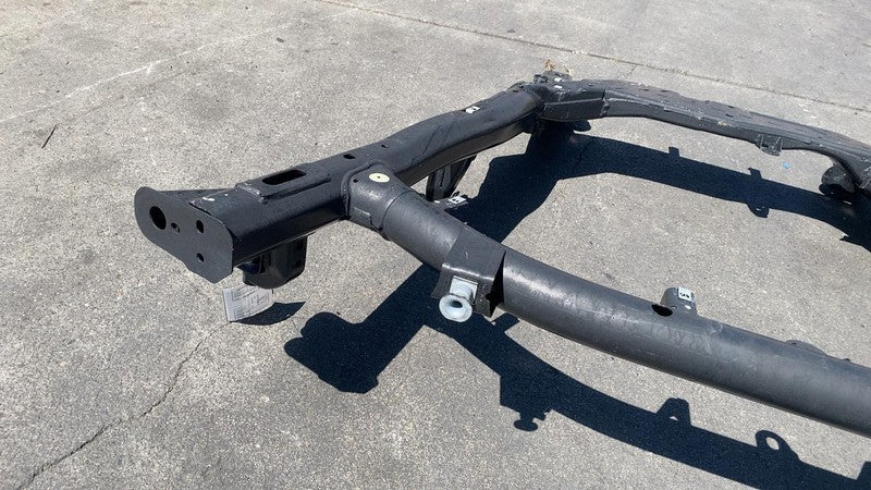 ⭕ 17-24 Chrysler Pacifica Front Undercarriage Subframe Crossmember Cradle FWD