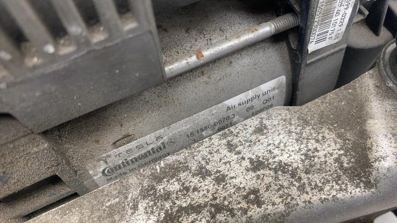 ⭕ 2012-2015 Tesla Model S Air Pump Suspension Compressor Supply Unit 0