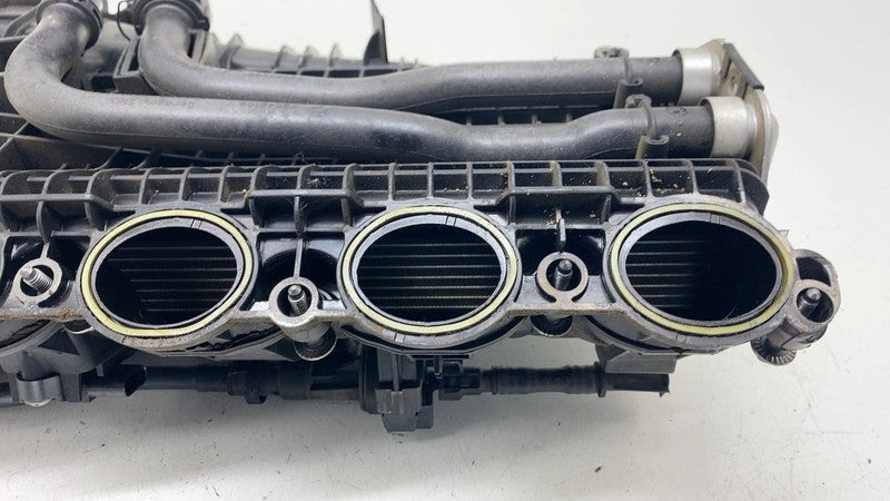 ⭕ 2017 2018 2019 2020 BMW 540i Engine Air Intake Manifold Assembly OEM