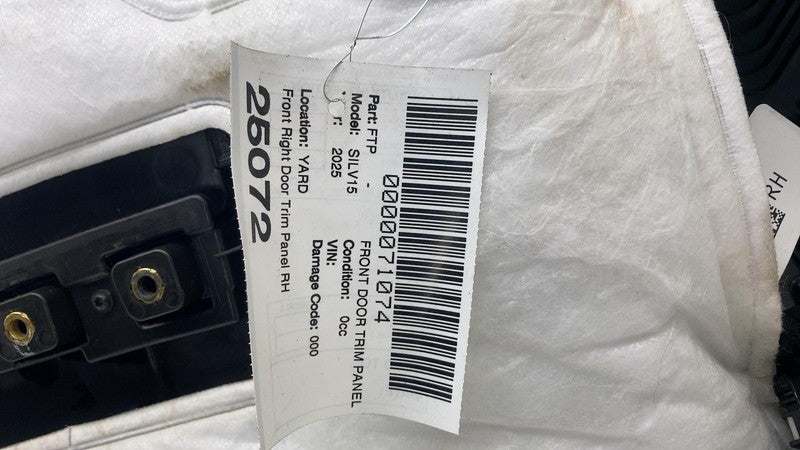 85614490 ⭕2025 Chevrolet Silverado 1500 Front Right Door Panel Trim Cover Black  85614490