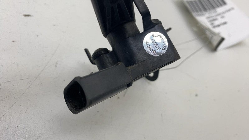 PT00039806 ⭕ 22-24 Rivian R1S Rear Left Suspension Height Level Air Ride Sensor PT00039806