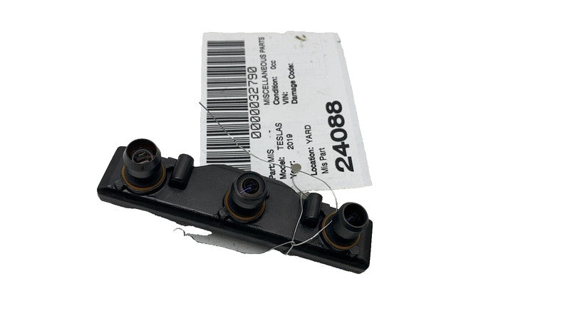 ⭕ 16-20 Model S X Front Forward View Assist Inline Triple Camera 1120520-00-B