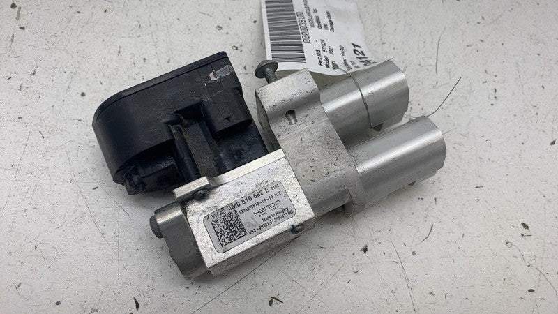 ⭕ 19-23 Audi E-Tron Quattro Airconditioning Expansion Valve Connector 