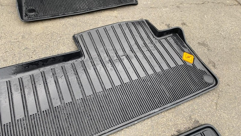 PT00818683-A ⭕ 22-25 Rivian R1S Front & Rear Floor All Weather Carpet Cover Mat PT00818683-A