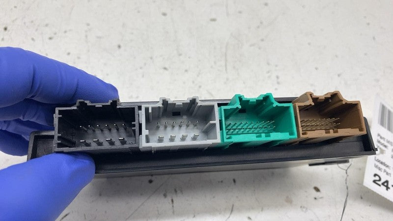 PT00000606L 2022-2024 Rivian R1T R1S Front or Rear Left or Right Door Controller Module Unit