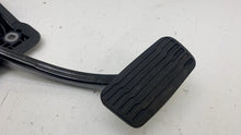 ⭕ 2019-2025 Chevrolet Silverado 1500 Brake Foot Stop Pedal w/ Bracket 85711111