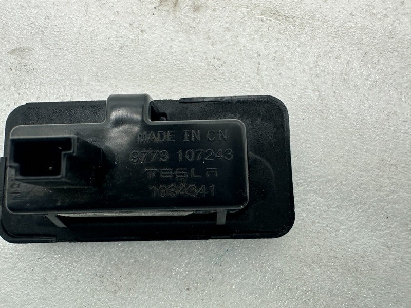 1034341 00 A ⭕ 12-23 Model S X Rear Bumper Left = Right License Plate Lamp Light 1034341-00-A