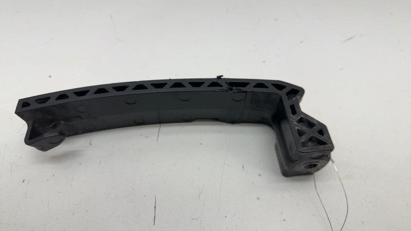 ⭕ 2019-2024 Porsche Cayenne Front Right Radiator Support Lower Mount Bracket OEM