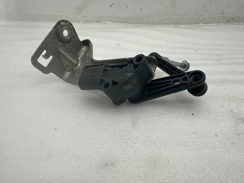 102797100A ⭕ 12-20 Tesla Model S Rear Left Air Suspension Ride Height Sensor 1027971-00-A