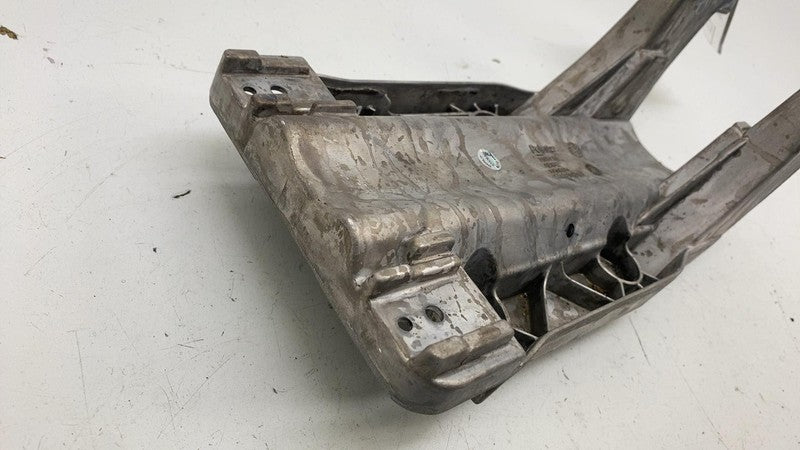 31694190 ⭕ 2021-2023 Polestar 2 Center Console Transmission Tunnel Bracket OEM 31694190