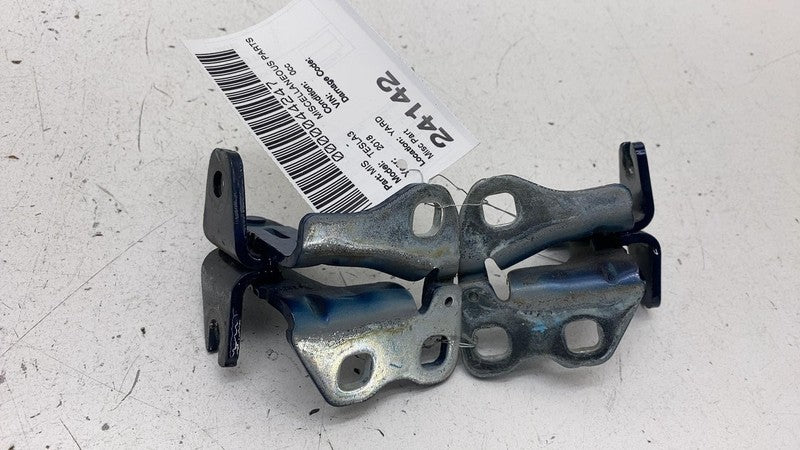 ⭕ 2017-2023 Tesla Model 3 M3 Front Passenger Side Door Hinge Upper & Lower Right