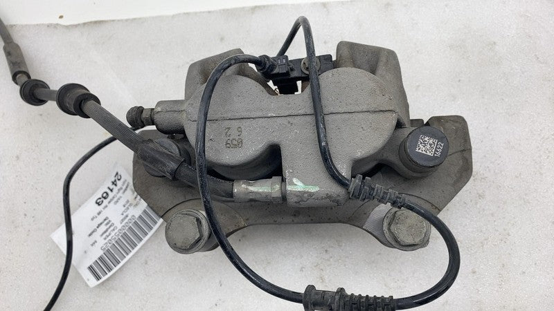 2016-2019 Mercedes-Benz GLE350 Front Passenger Caliper w/ Brake Hose Line Right