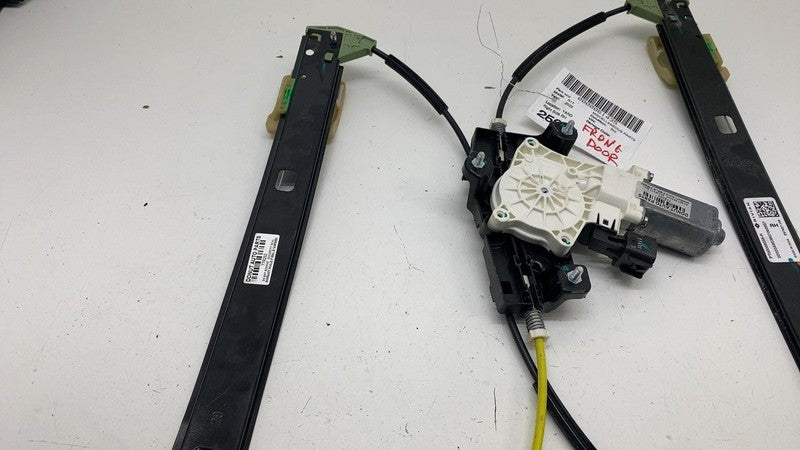 PT00009558-H ⭕ 22-24 Rivian R1T R1S Front Door Window Regulator & Motor Right RH PT00009558-H