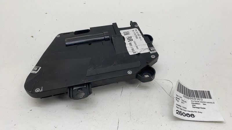 ⭕ 2016-2020 Model S Rear Right Exterior Door Handle Outer Gray PMNG 10