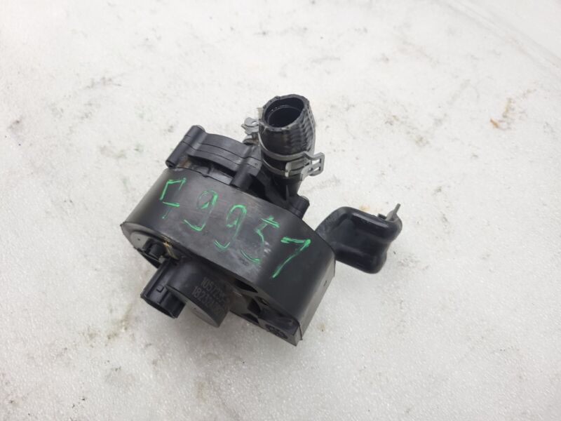 2016-2020 Tesla Model S MS Electric Auxiliary Coolant Water Pump w/ Bracket Assy