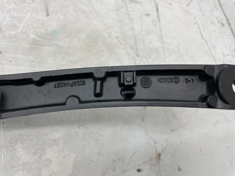 1076731-00-A ⭕ 2017-2022 Tesla Model 3 Front Right Windshield Wiper Arm & Blade 1076731-00-A