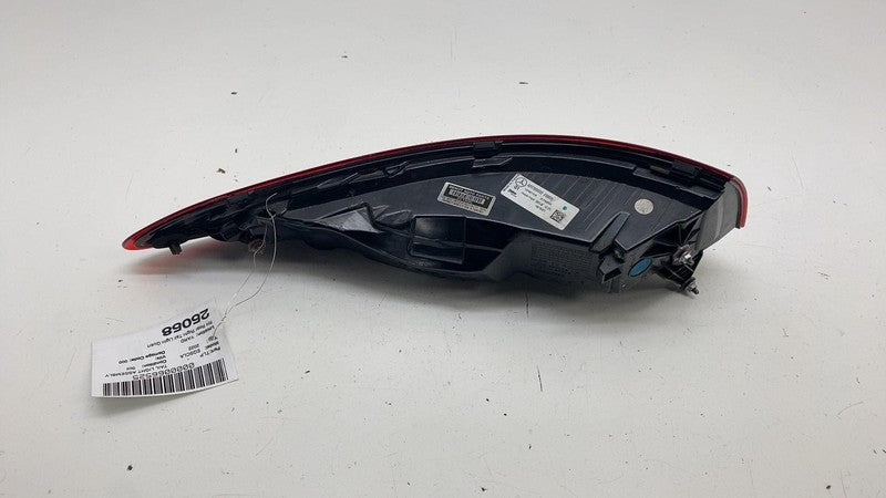 A 297 906 92 02 ⭕ 2022 EQS 450+ V297 Rear Right LED Tail Light Quarter Panel Mounted A2979069202