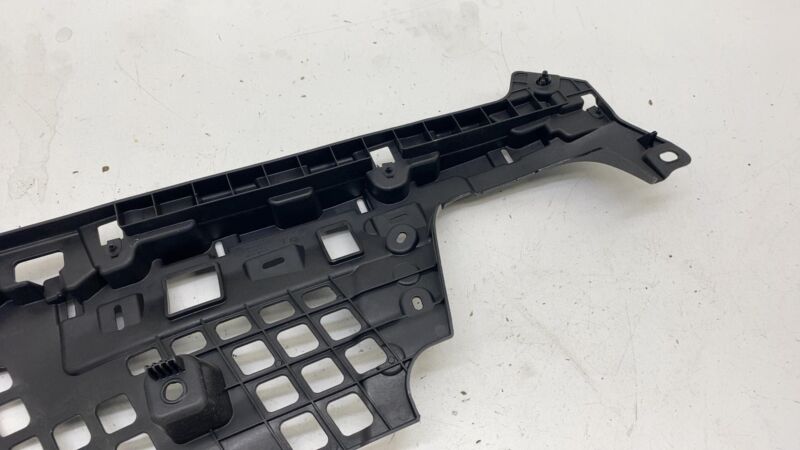 104806500E 16-20 Model X Rear Left Trunk Parcel Shelf Support Bracket Panel LH 1048065-00-E