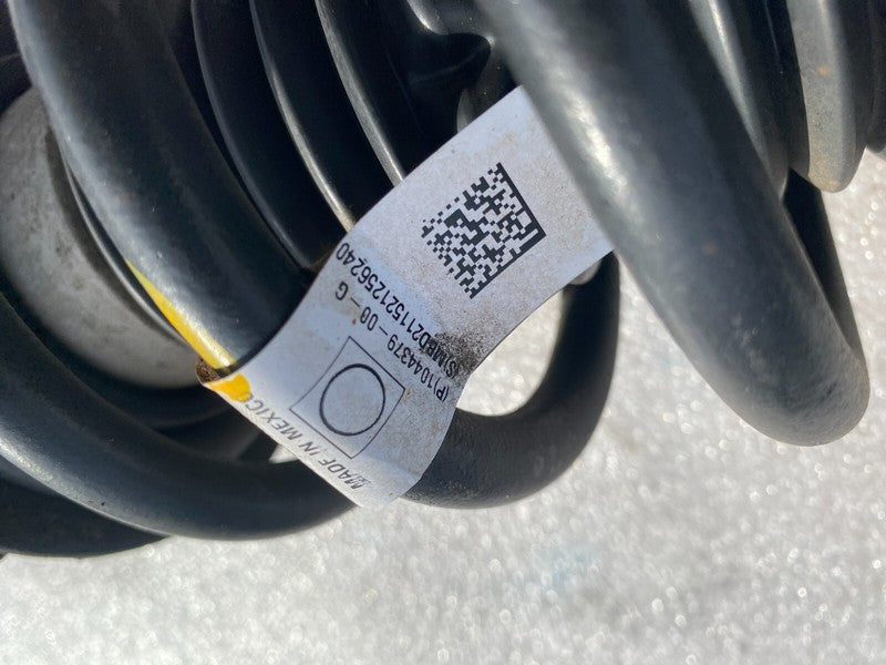 1044369 00 G ⭕ 17-23 Model 3 Front Right Shock Strut Absorber Coil Damper RH RWD 1044369-00-G