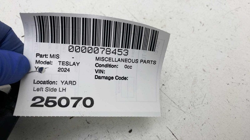 ⭕ 20-24 Tesla Model Y Rear Driver Side Trunk Rucket Bracket Left LH 18