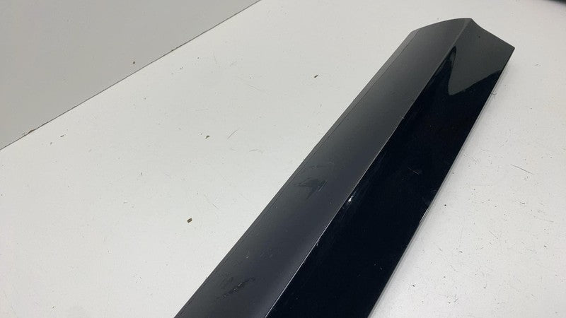 LJ8B-R20848-DA ⭕21-24 Ford Mustang Mach-E Front Right Side Lower Trim Molding RH LJ8B-R20848-DA