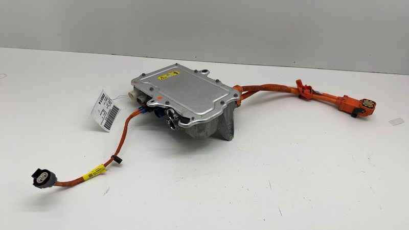 ⭕ 2016-2020 Model X Front HV Distribution Junction Box w/ Harness 1049