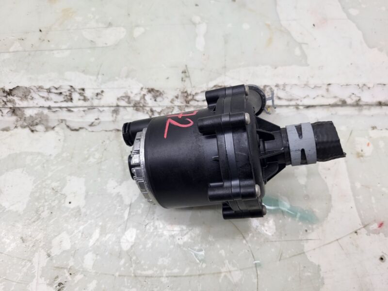 1067473-00-H 2012-2020 Tesla Model S MS Auxiliary Water Coolant Pump Assembly 1067473-00-H