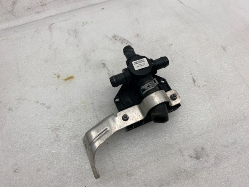 6007370 00 B 2012-2020 Tesla Model S Coolant Pump Cooling Valve Actuator 4-Way 6007370-00-B