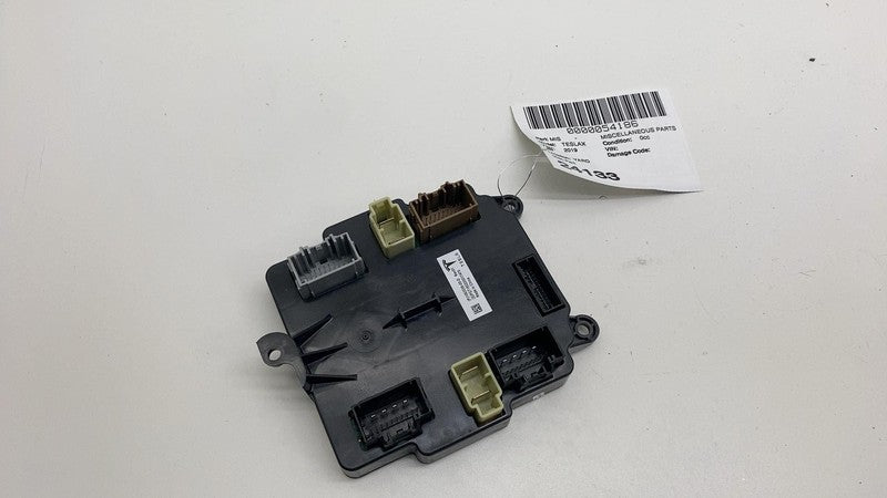 106205600D 2016-2024 Tesla Model X Rear Falcon Controller Door Control Module Assembly OEM