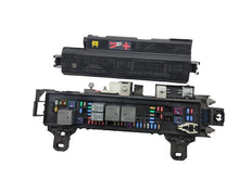 ⭕ 16-20 Model S Front Trunk Frunk Engine Bay Fuse Box 12V + Cover 1034405-00-F