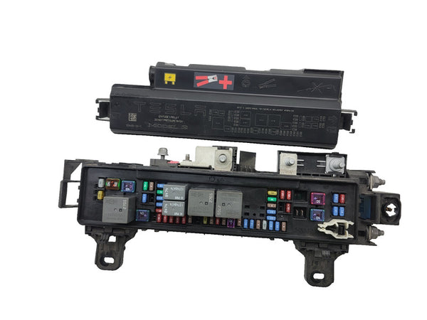 ⭕ 16-20 Model S Front Trunk Frunk Engine Bay Fuse Box 12V + Cover 1034405-00-F
