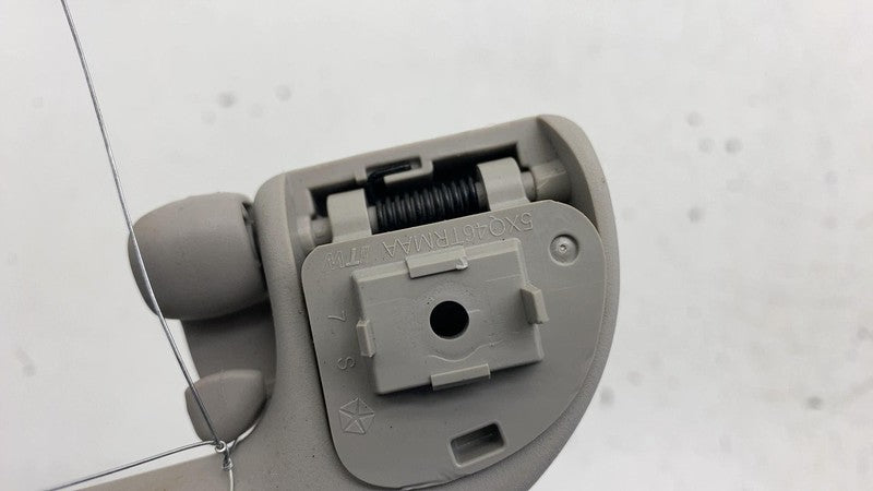 5XQ46TRMAA ⭕ 17-24 Chrysler Pacifica Headliner Left or Right Roof Grip Handle 5XQ46TRMAA