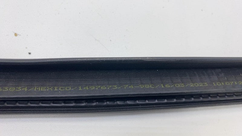 2020-2023 Tesla Model Y MY Front Driver Left Door Body Weatherstrip Rubber Seal