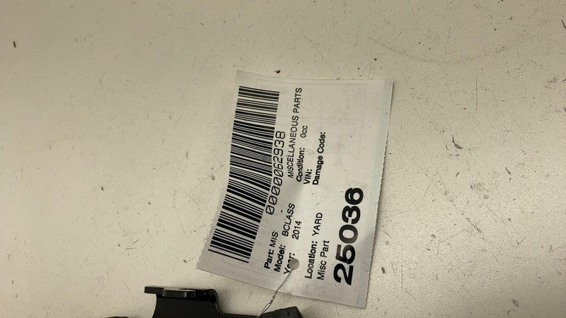 A2428600169 ⭕ 2013-2019 Mercedes-Benz B-Class Rear 2nd Row Seat Belt Buckle OEM A2428600169