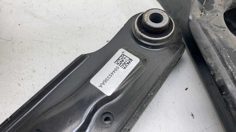 68445336AA ⭕17-25 Chrysler Pacifica Rear Right Spindle Knuckle + Spring + Control Arm Links