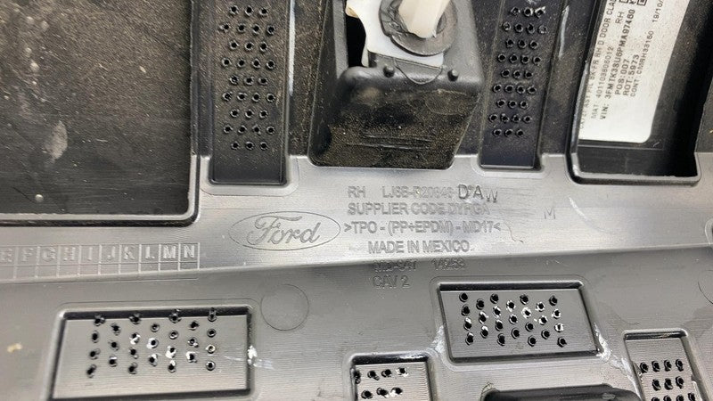 LJ8B-R20848-DA ⭕21-24 Ford Mustang Mach-E Front Right Side Lower Trim Molding RH LJ8B-R20848-DA