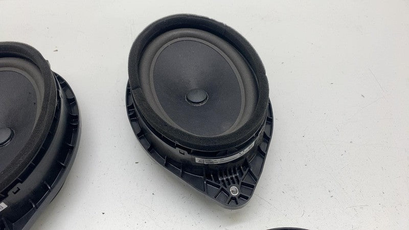 84664540 ⭕ 2025 Silverado 1500 SET of Front & Rear Door Audio Speaker  84664540/84577107