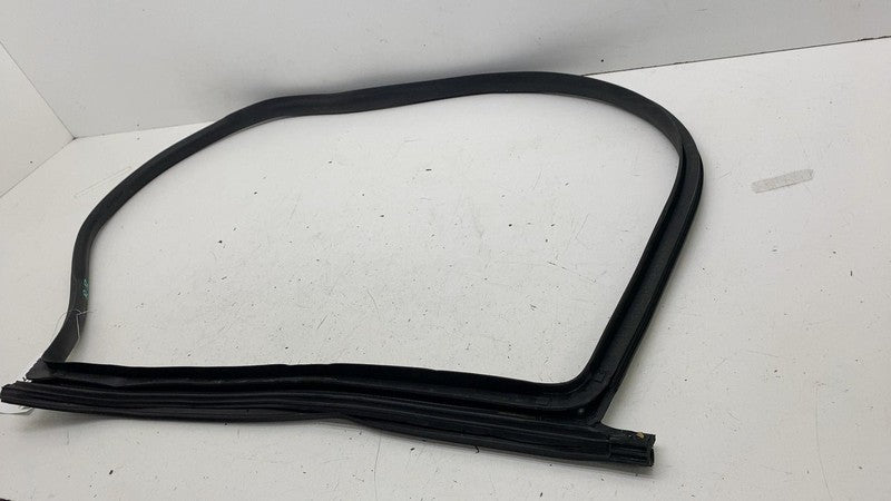 ⭕ 24-25 Model 3 Rear Right Primary Body Weatherstrip Rubber Seal RH 19